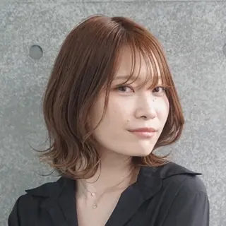 ショート カラー 安岡美咲✂︎ 艶カラー/髪質改善のヘアスタイル