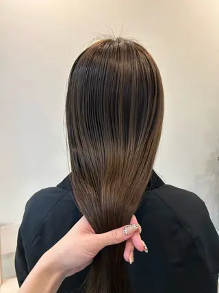 ロング カラー uLu【ウル】所属・🦖manami 🦖のヘアスタイル