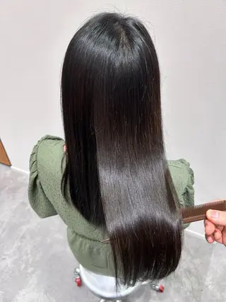 カラー hair.spa mash＆mash AVEDA所属・松尾 みずきのヘアスタイル