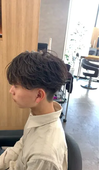 ショート カラー メンズ 福井祥太／海外風 /プードルパーマのヘアスタイル