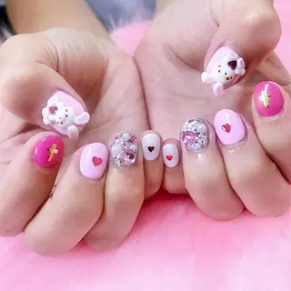 ネイル NOIROUGE所属・NOI ROUGEのネイルデザイン