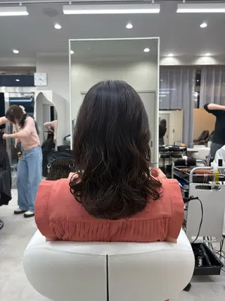 ミディアム パーマ 後藤 愛美/レイヤーカットのヘアスタイル