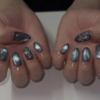 ネイル Sarina ⋆⭒˚ mavieのネイルデザイン