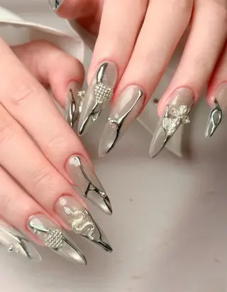 ネイル Tira Nailのネイルデザイン