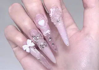 ネイル 小島 千尋のネイルデザイン