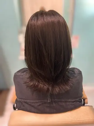 ミディアム 伊東 茉凜のヘアスタイル