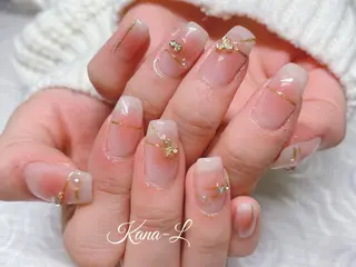 カラー ネイル 芦辺 香奈のネイルデザイン