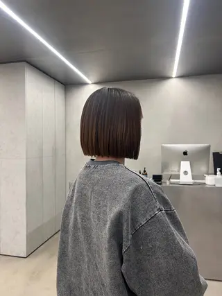 ショート ITSUKI/海外× ワンホンレイヤーのヘアスタイル