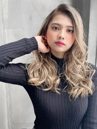 セミロング カラー Mogami Kengoのヘアスタイル