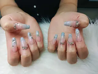 ネイル Naomi Nail所属・Naomi Nailのネイルデザイン