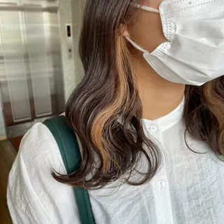 カラー 大久保 詩月のヘアスタイル