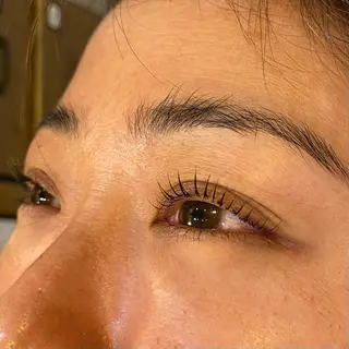 マツエク・マツパ kuschel アリイのヘアスタイル