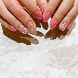 ネイル 関谷 真登佳のネイルデザイン