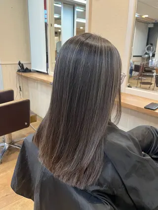 セミロング カラー yuri🌼 NUMBER 天王寺のヘアスタイル