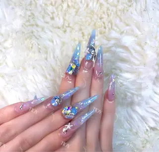 ネイル TIDY M&Mのネイルデザイン