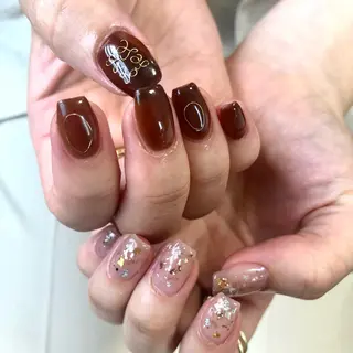 ネイル 黒葛原 めぐみのネイルデザイン