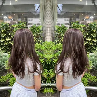 ロング カラー レイヤー/ボブ/ ミニボブ/AOIのヘアスタイル