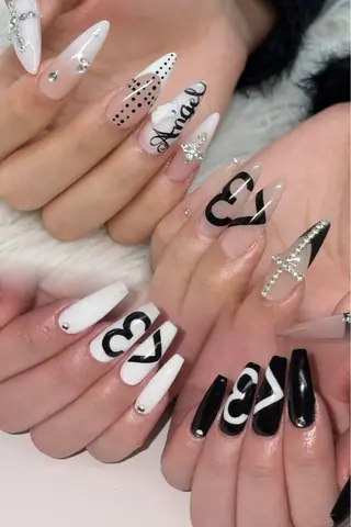 ネイル Bitty／ SENA⋆˙⟡ —のネイルデザイン