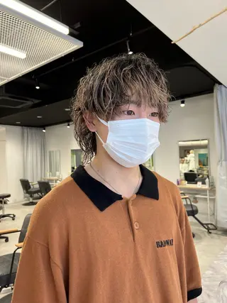 ショート カラー パーマ メンズ カラーモデル⚡️ REONのヘアスタイル