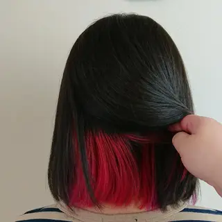 ショート カラー ヘアアレンジ グラデ❣️インナー 派手髪Fumiyoのヘアスタイル