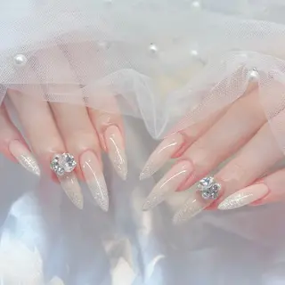 ネイル ぷりゅねる 心斎橋のマツエク・マツパデザイン