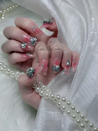 ネイル Lumi Nailのネイルデザイン