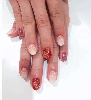 ネイル 矢崎 千春のネイルデザイン