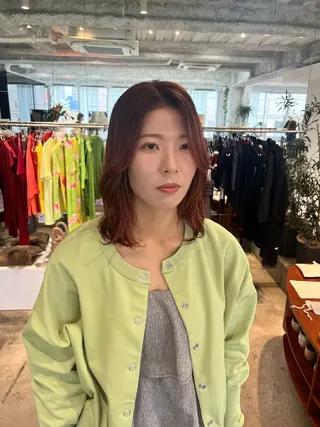 カラー 宇佐美佳／美髪 ストレート/縮毛矯正のヘアスタイル