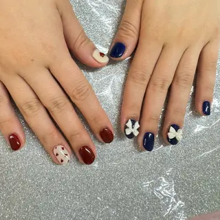 ネイル VIERU 🌈🎀💖のネイルデザイン