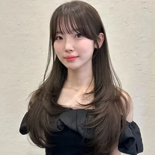 セミロング 🌹ハッシュカット、 レイヤー韓国ヘア🌹のヘアスタイル