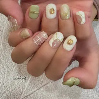 ネイル SWING Nail Salon所属・Yoshida Takakoのネイルデザイン