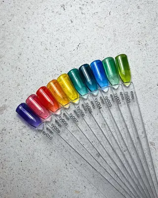 ネイル Unique 【ユニーク】のネイルデザイン