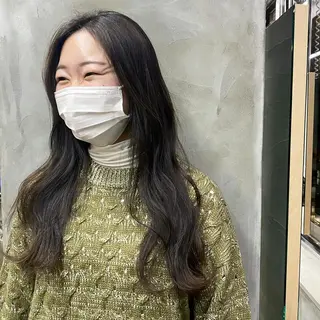 ロング 茜璃/ブリーチカラー /レイヤーカットのヘアスタイル