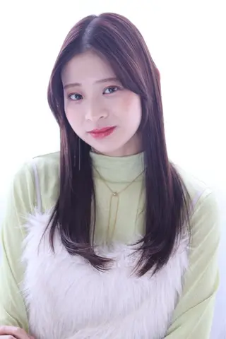 ロング 朝海 咲希のヘアスタイル