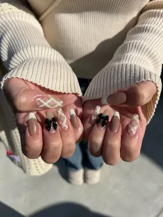 ネイル T aoiのネイルデザイン