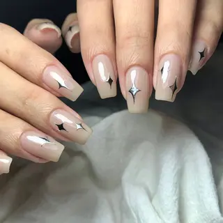 ネイル LEDアイラッシュ ∩_∩アオイのマツエク・マツパデザイン