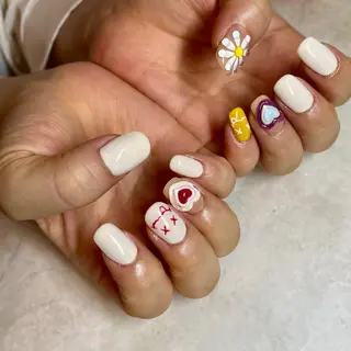 ネイル フリーランス¨̮⃝ ネイリストOKADAのネイルデザイン