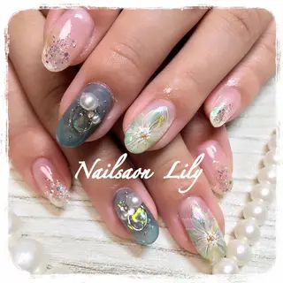 ネイル Nailsalon Lilyのネイルデザイン