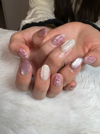 ネイル 黒須莉奈 IRYのネイルデザイン