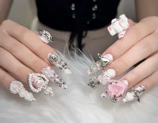 ネイル Lenie Nail Okuboのネイルデザイン