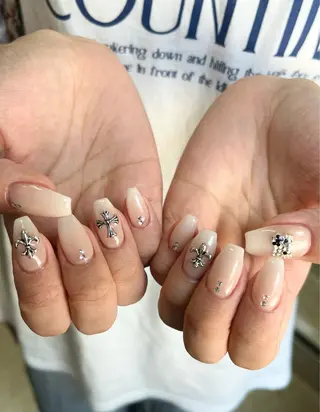 ネイル Basic町田本店 Suzunaのネイルデザイン