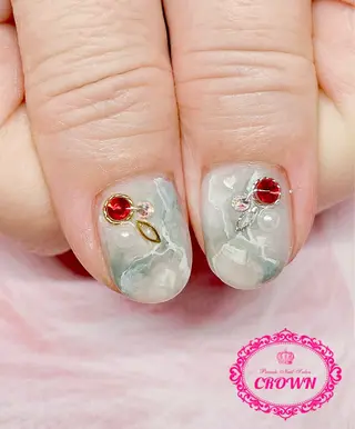 ネイル CROWN プライベートサロンのネイルデザイン
