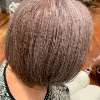 カラー 上野 七奈穂のヘアスタイル