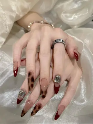 ネイル THE ONE 山本のネイルデザイン