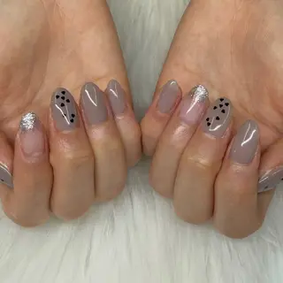 ネイル Emieux Saraのネイルデザイン