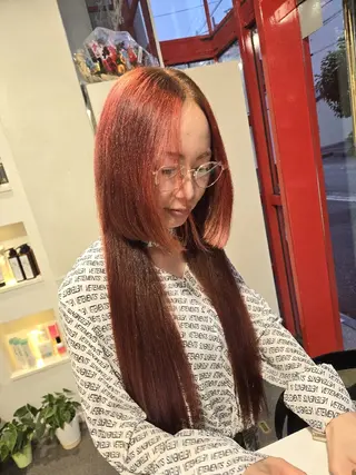 ロング カラー 遠藤 史秋のヘアスタイル