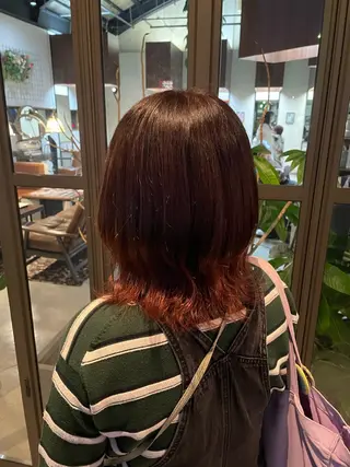 セミロング OGAWA NOAのヘアスタイル