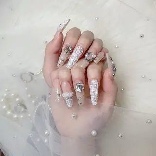 ミディアム Chiin Nailのネイルデザイン