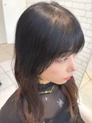 ロング 篠田 綾乃のヘアスタイル