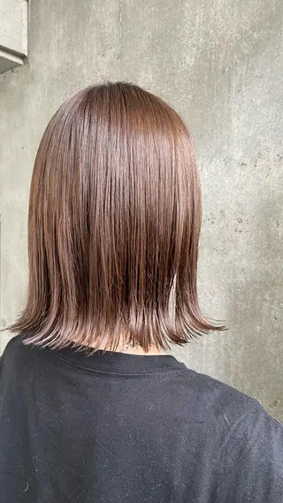 ミディアム 松本平太郎美容室大宮店所属・もりたみかこ 美容師お休み中のヘアスタイル